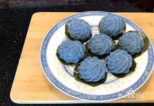 如何在家里做椰丝玫瑰粿？