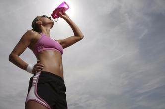 长假去登山需要准备什么？消毒湿巾物品很重要