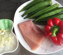 花椒黄秋葵炒猪肉的做法