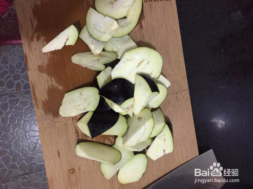 茄子的酱香做法