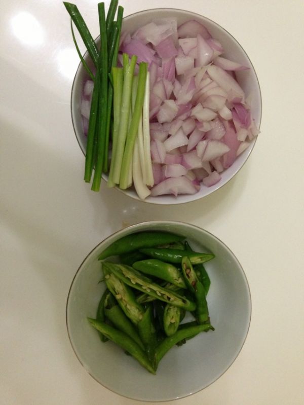 川味泡椒鲜鱿鱼