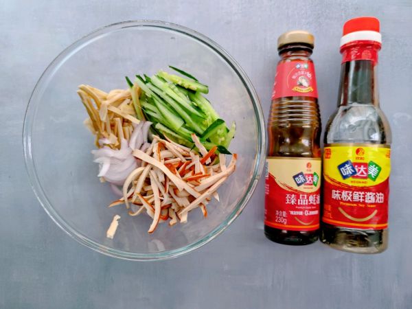 汁味香菜拌豆干