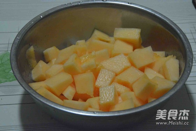 哈密瓜奶昔的做法