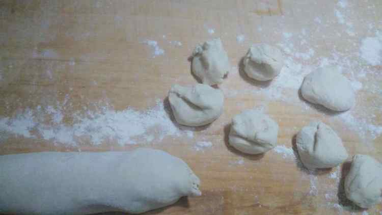 鲜肉芸豆生煎的做法,不看你就错过了哦~