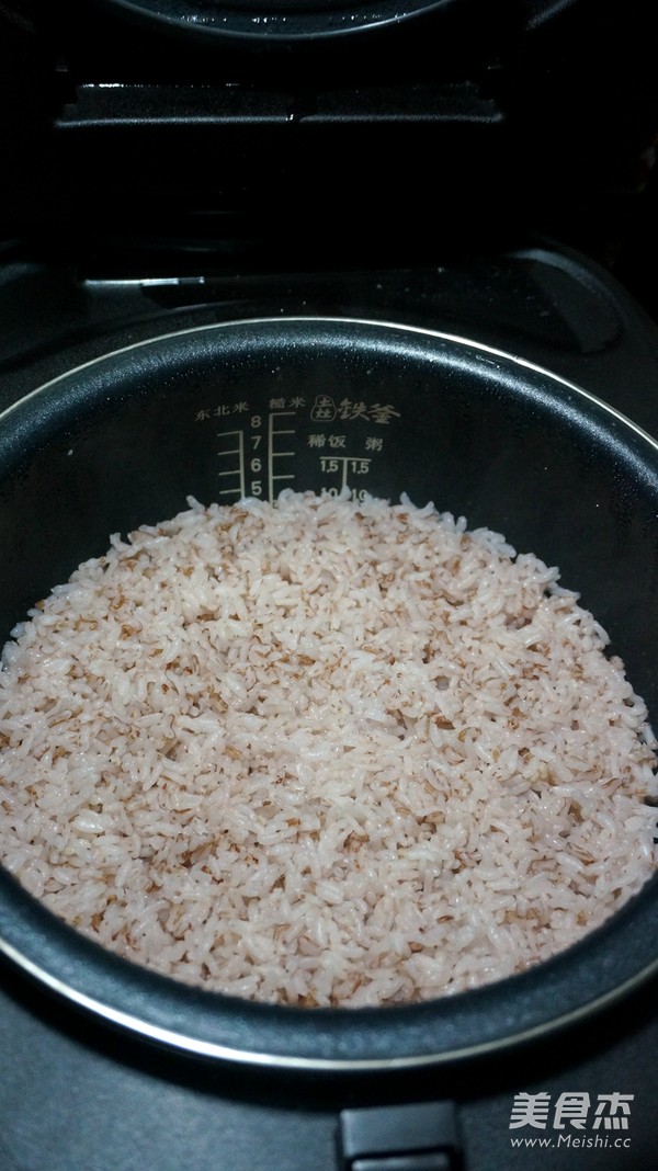 红粳米饭的做法