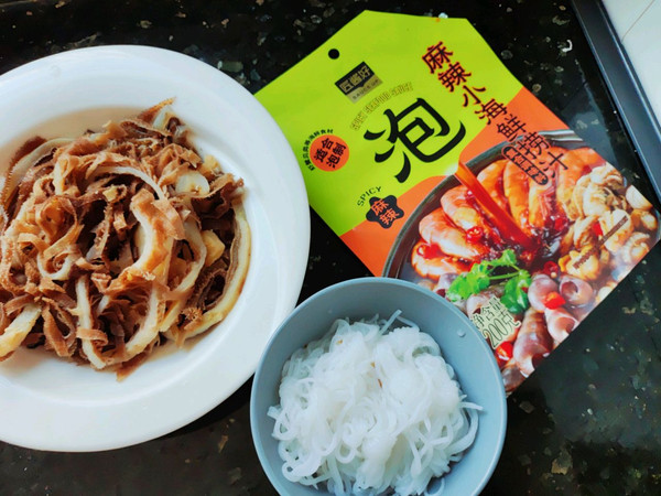 麻辣牛肚拌魔芋