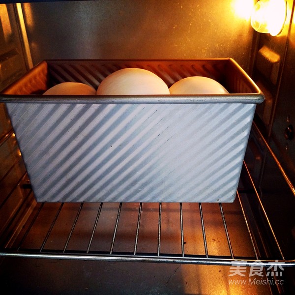 一次性发酵蜂蜜吐司