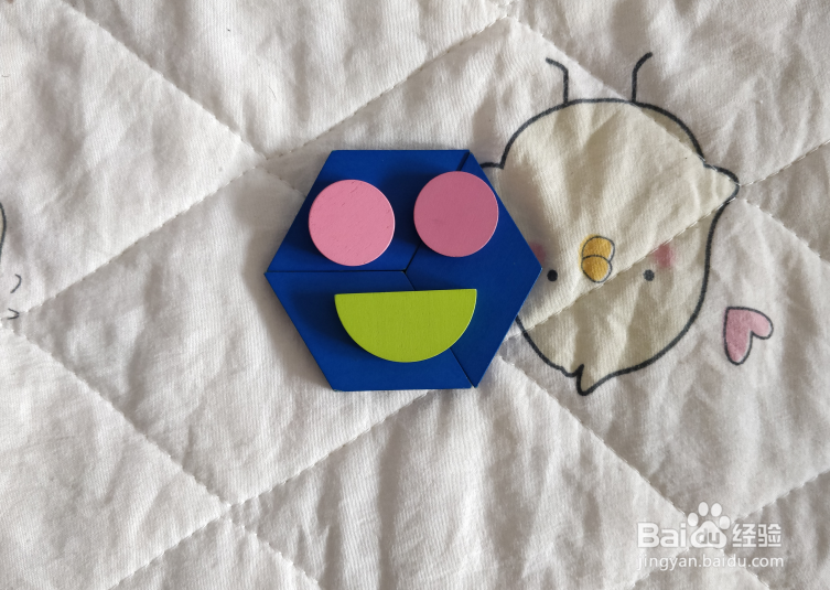 用几何形状怎么拼一辆怪兽车？