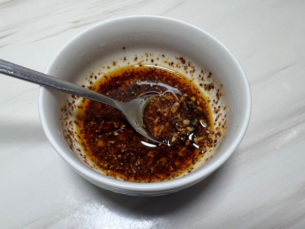 凉拌黄瓜金针菇