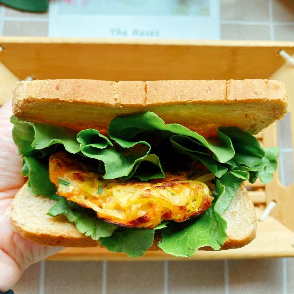 香煎土豆丝肉饼