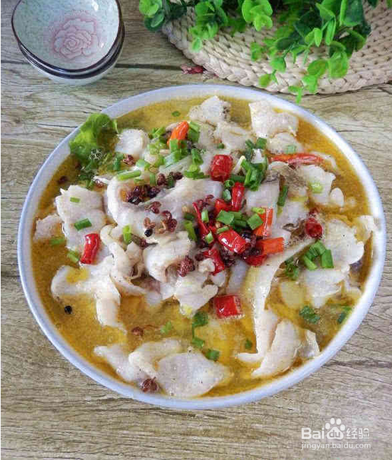 饭店里的水煮鱼是怎么做的,制作简单+教程