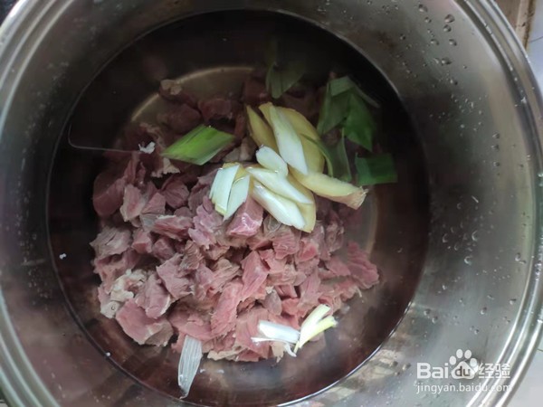 彩椒炒牛肉