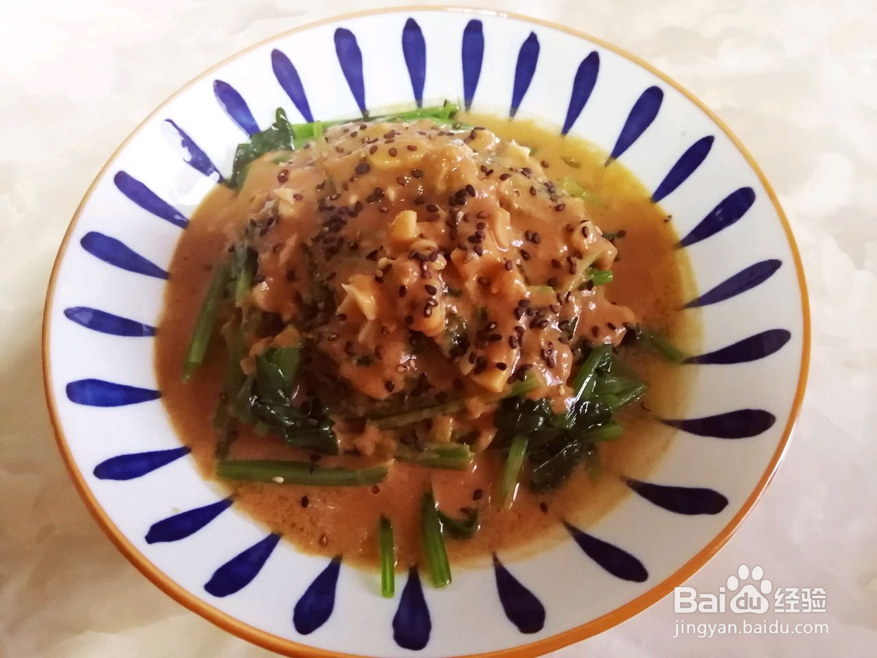 凉拌麻酱菠菜的做法