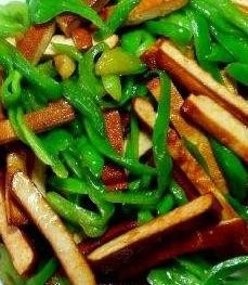 香干炒青椒怎么做