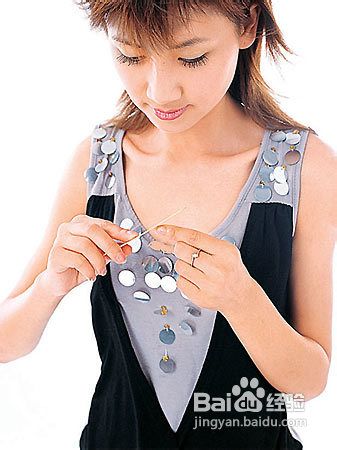 如何穿裤袜塑形美腿袜的方法