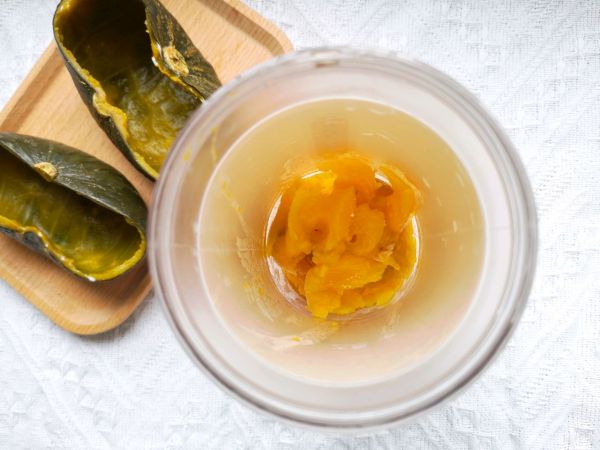 酸奶燕麦脆南瓜杯