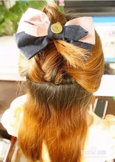 头发怎么扎好看?老是披头散发可不好