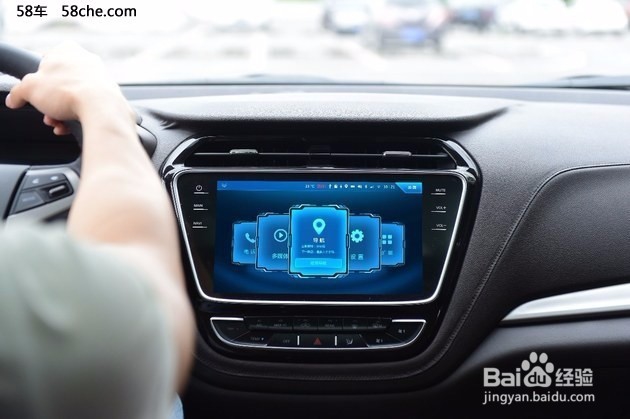 长安欧尚A800 1.5TMPV的市场的破局者