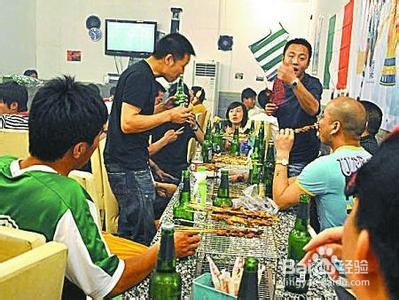 “熬”战世界杯健康来保障