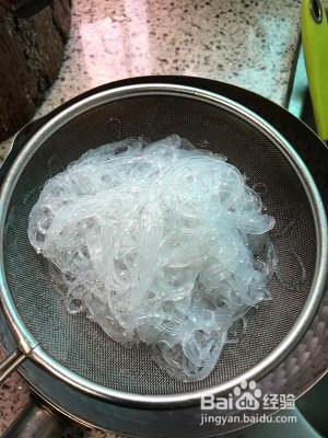 凉拌粉丝菠菜 怎么做