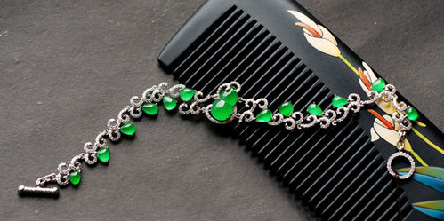 新手经验:初次购买翡翠的人怎么购买翡翠