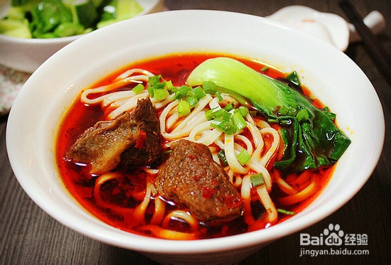 香辣牛肉面怎么做