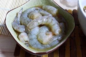 如何做火龙果炒虾仁