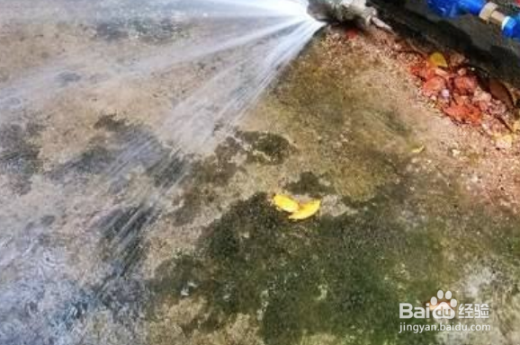 房子水管冻裂漏水如何处理
