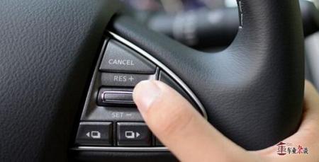 这些车内配置虽不能说毫无用处，但也几乎用不上