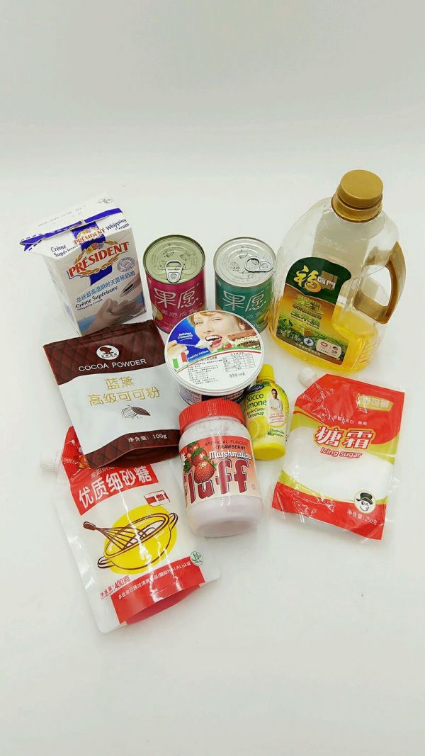 巧克力草莓裸蛋糕