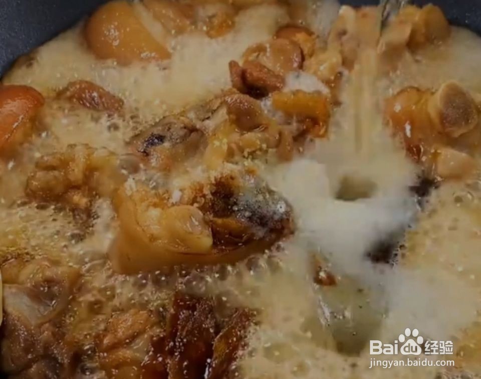 黄豆焖猪蹄的家常做法