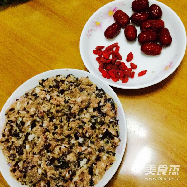 肉饼鸡蛋饭的做法