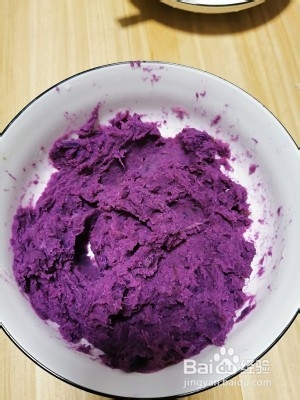 巨好吃紫薯饼的做法