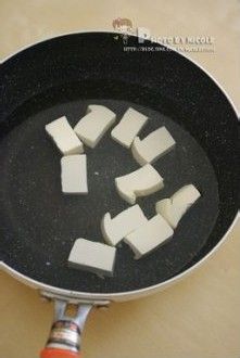 耐心铸就的时蔬烩麦香豆腐丸子