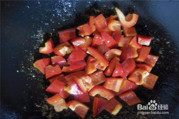 怎么做菜椒豆干炒肉片?