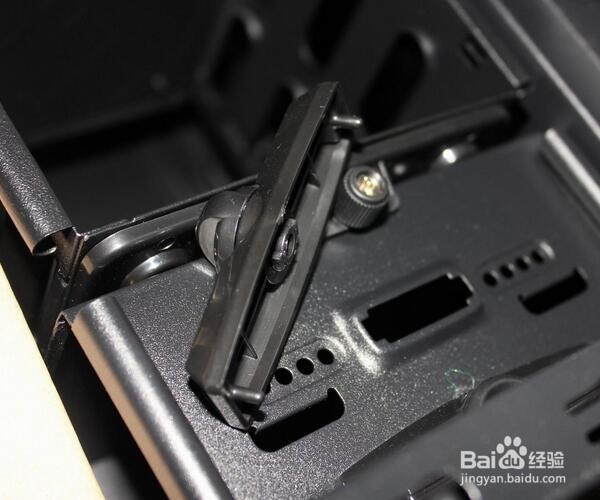 电脑机箱怎么走背线