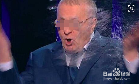 被人泼水怎么办