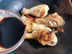 家常简单红烧鸡腿