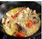 豆腐鱼头汤的做法