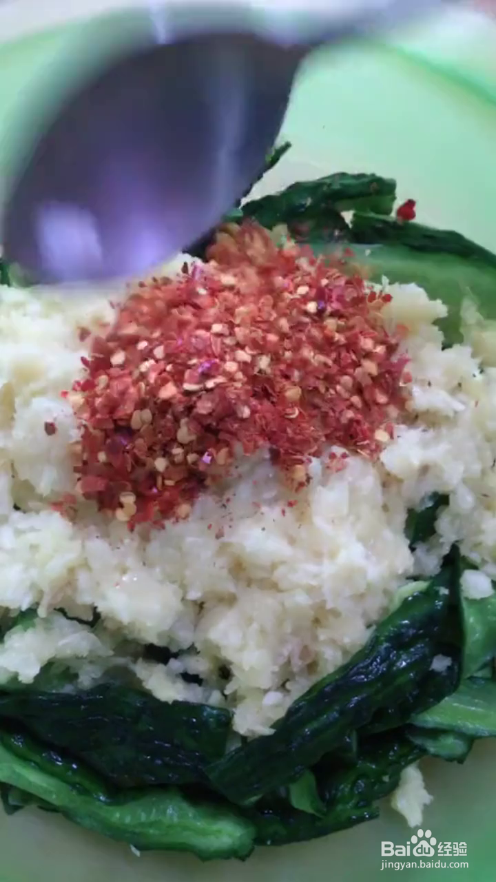 如何制作超级简单的腌黄瓜条