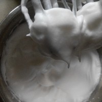 圣诞花环奶油蛋糕