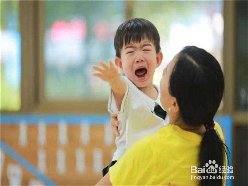 幼儿园回应幼儿眼睛受伤 怎样选择幼儿园
