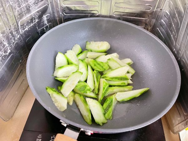 豆腐丝瓜白贝汤