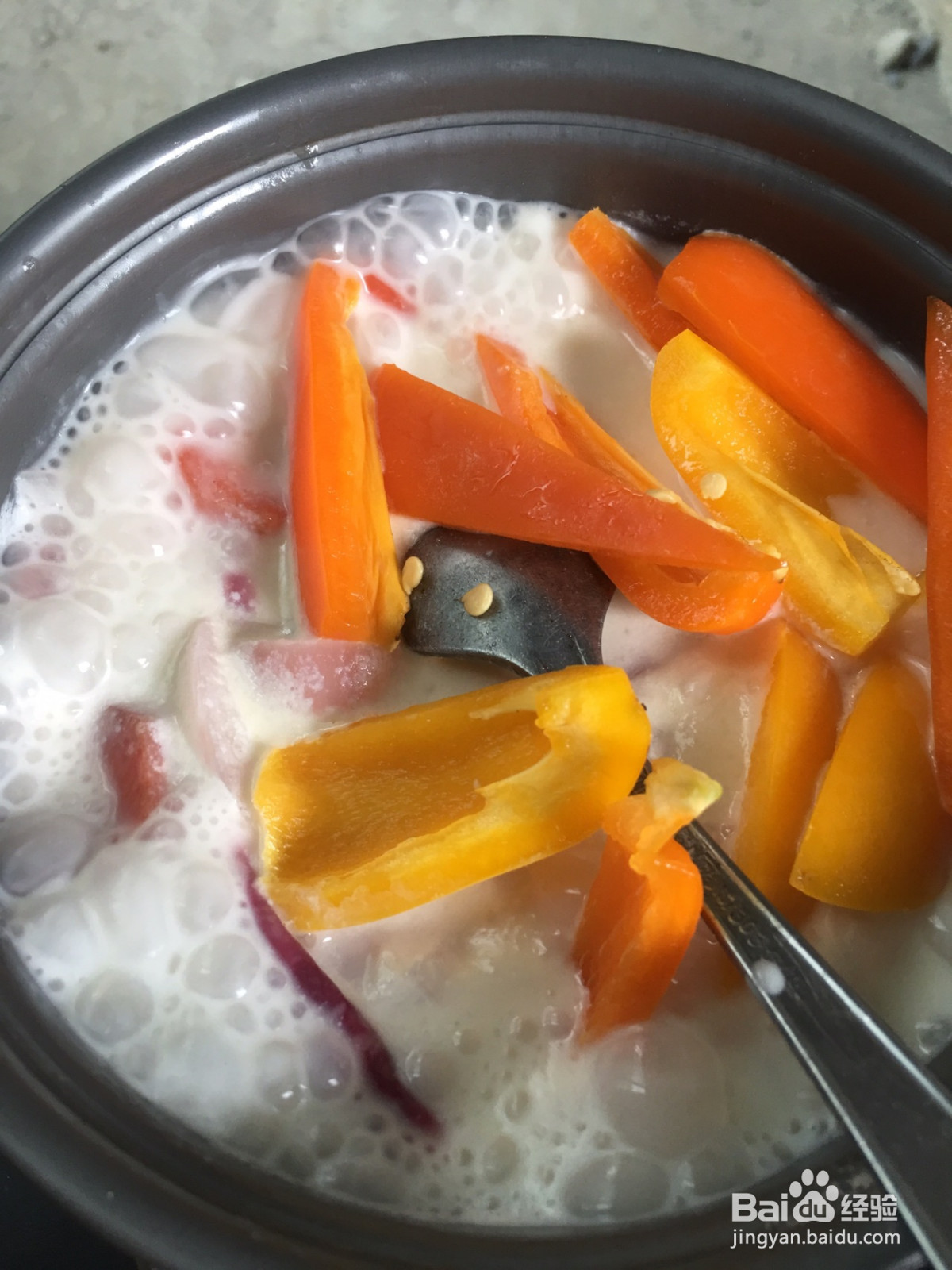 青口贝奶油汤的做法