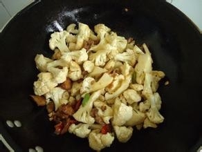 花菜炒肉-炒菜类2