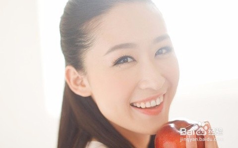 遗传雀斑应该怎么治;什么祛斑方法最好?