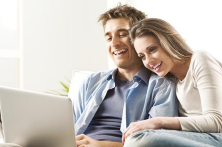 未婚男女同居犯法吗