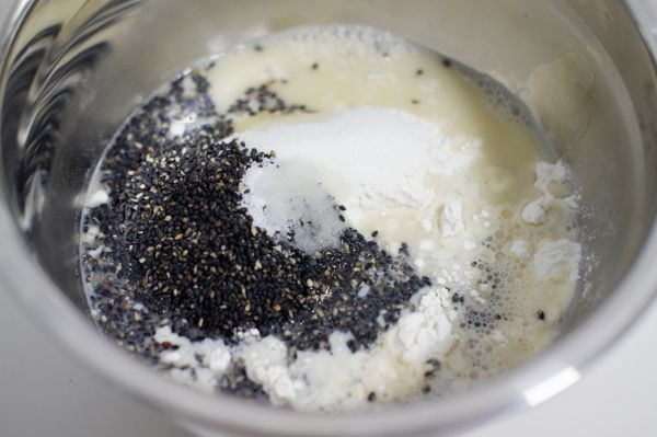 #2018年我学会的一道菜#低卡芝麻贝果