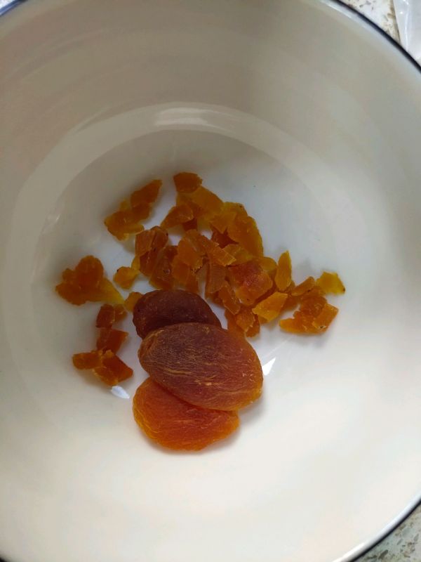 杏干椰蓉磅蛋糕