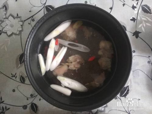 怎样做猪蹄汤?